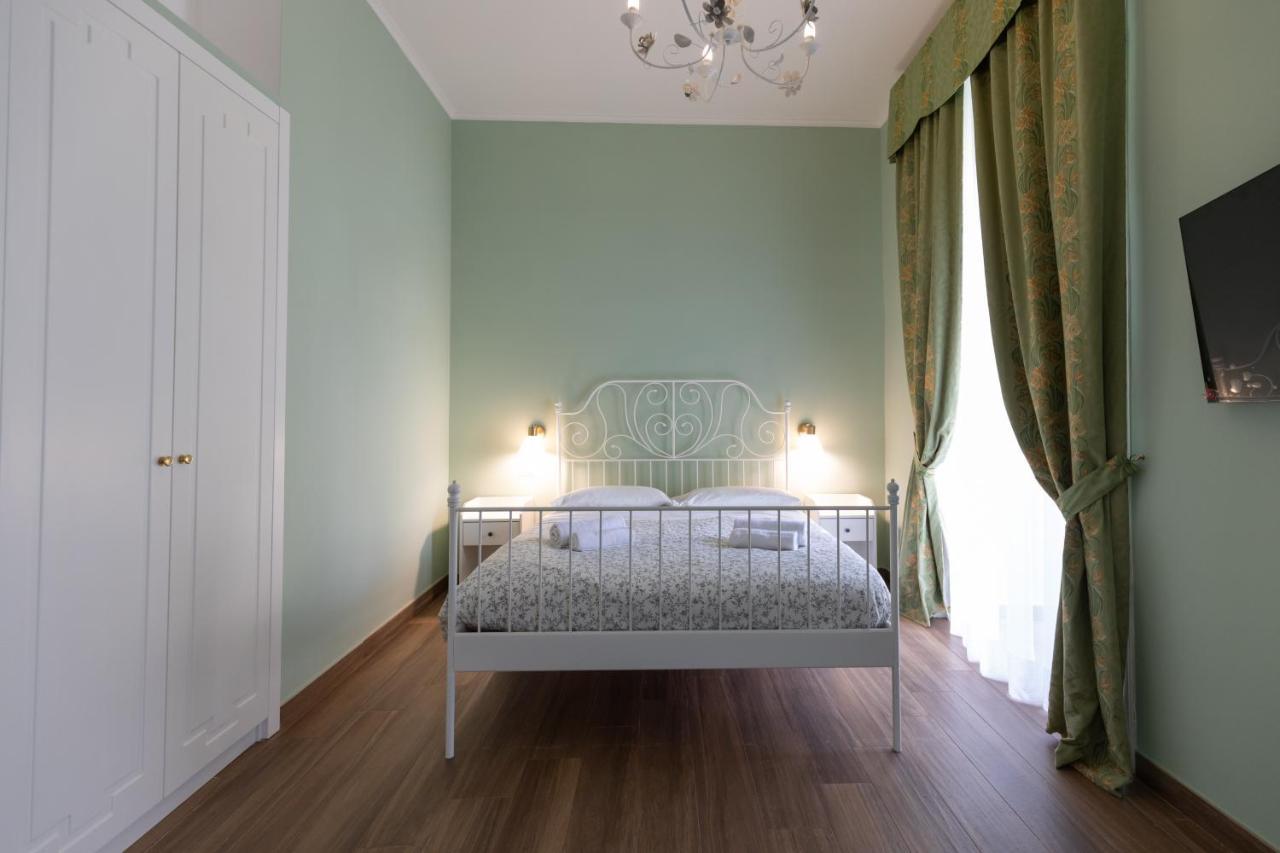 Palazzo Del Principe San Severo 3 Bedrooms & Terrace! Appartamento *
